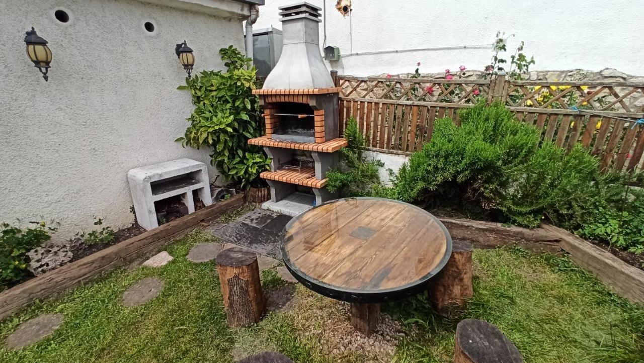 Casa Rural Zubiarena Satrustegui ภายนอก รูปภาพ