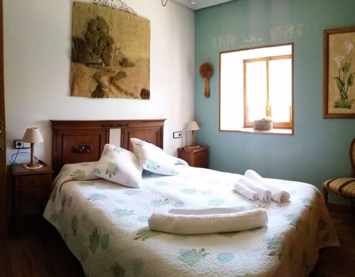 Casa Rural Zubiarena Satrustegui ภายนอก รูปภาพ